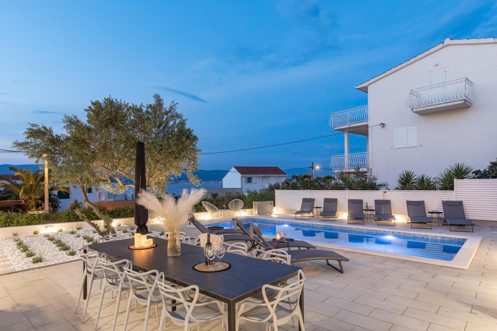 Apartments Marina Трогир Екстериор снимка