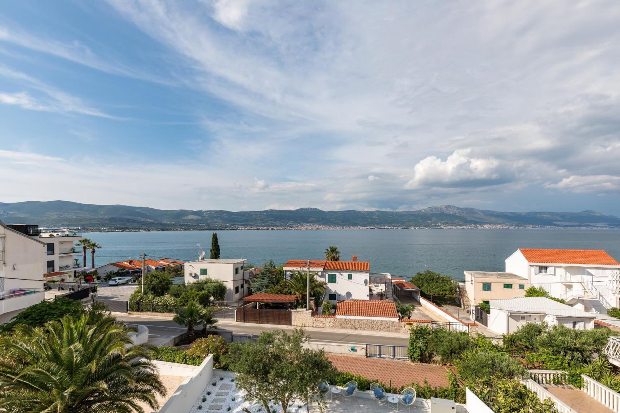 Apartments Marina Трогир Екстериор снимка
