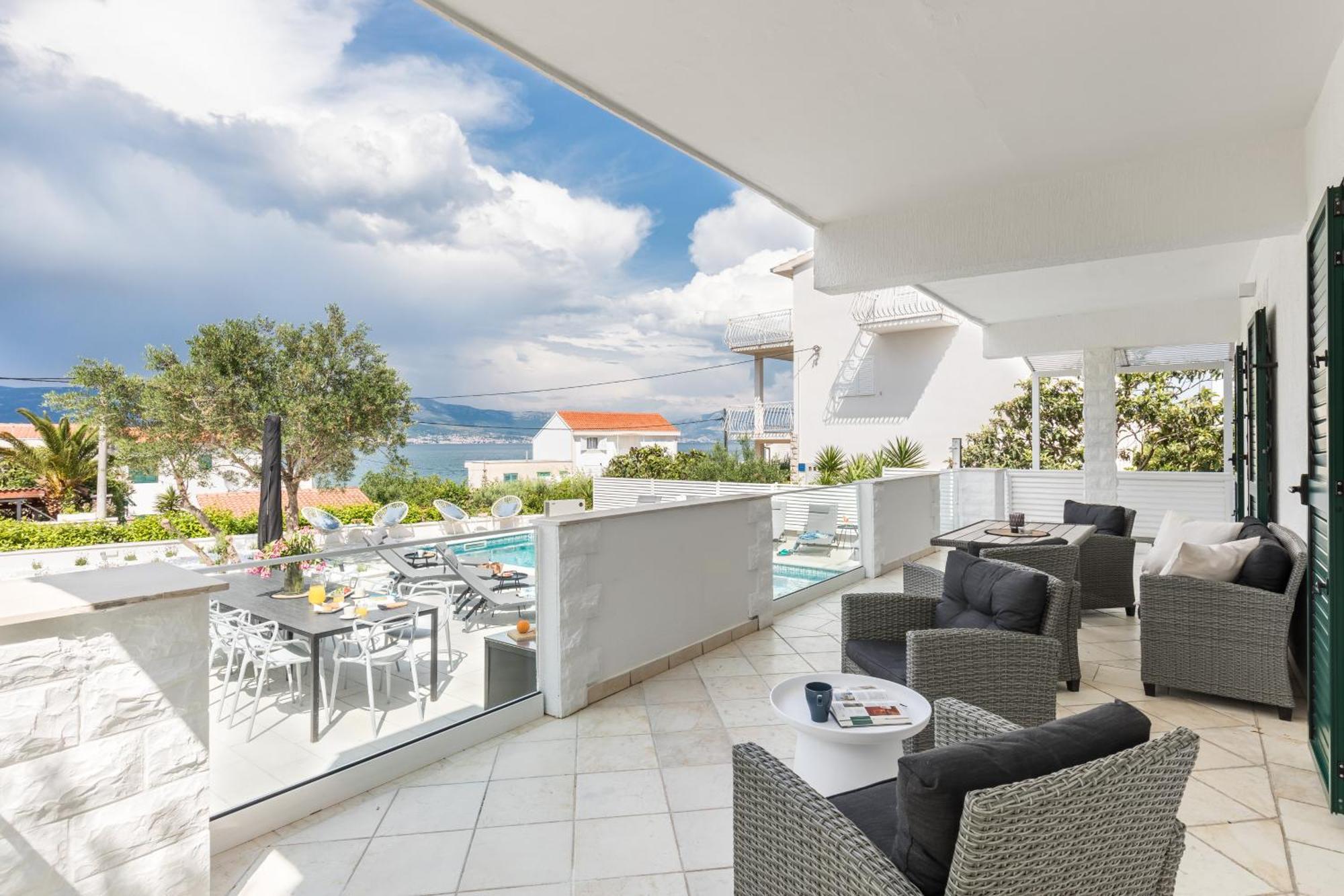Apartments Marina Трогир Екстериор снимка