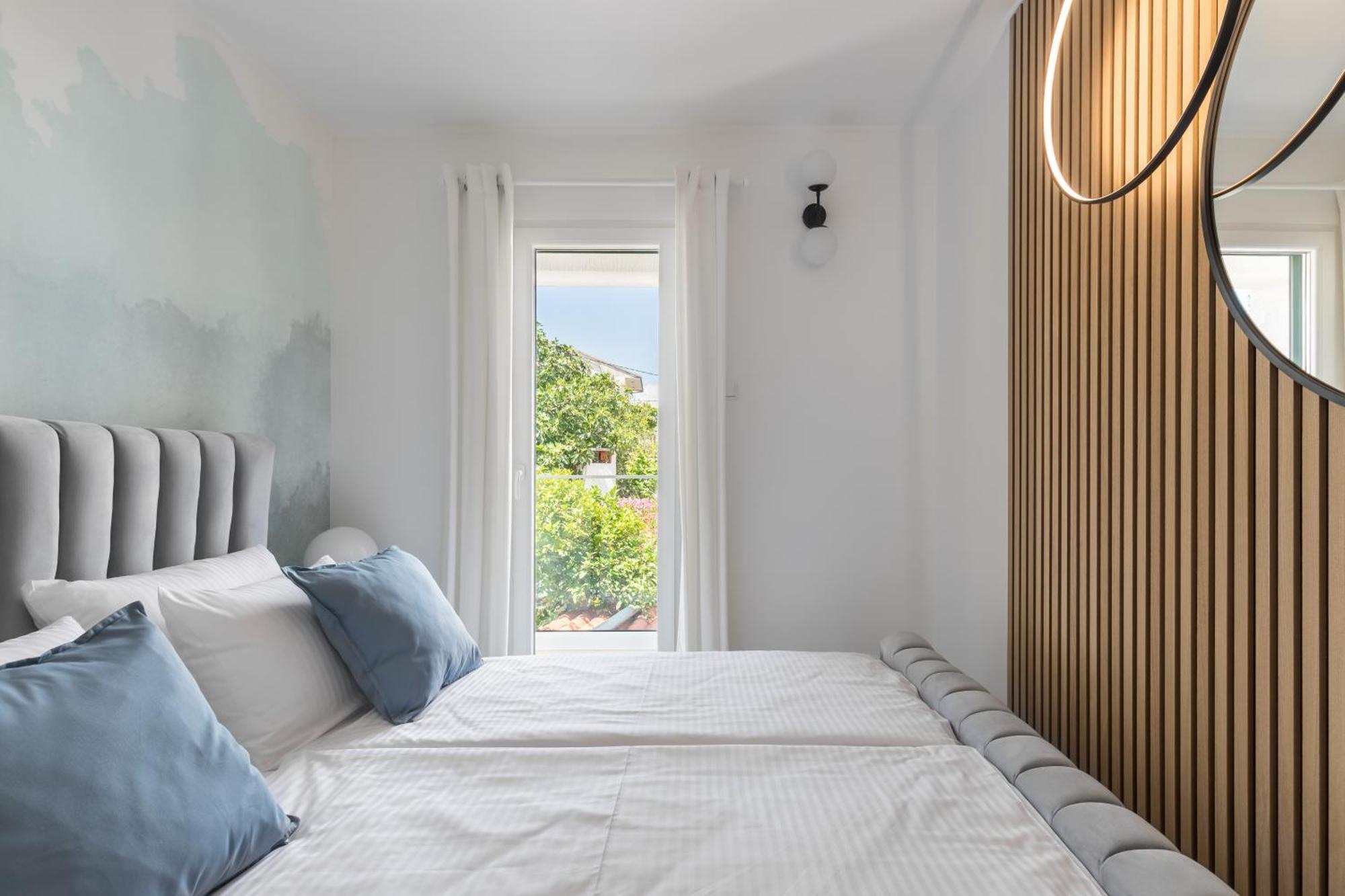 Apartments Marina Трогир Екстериор снимка