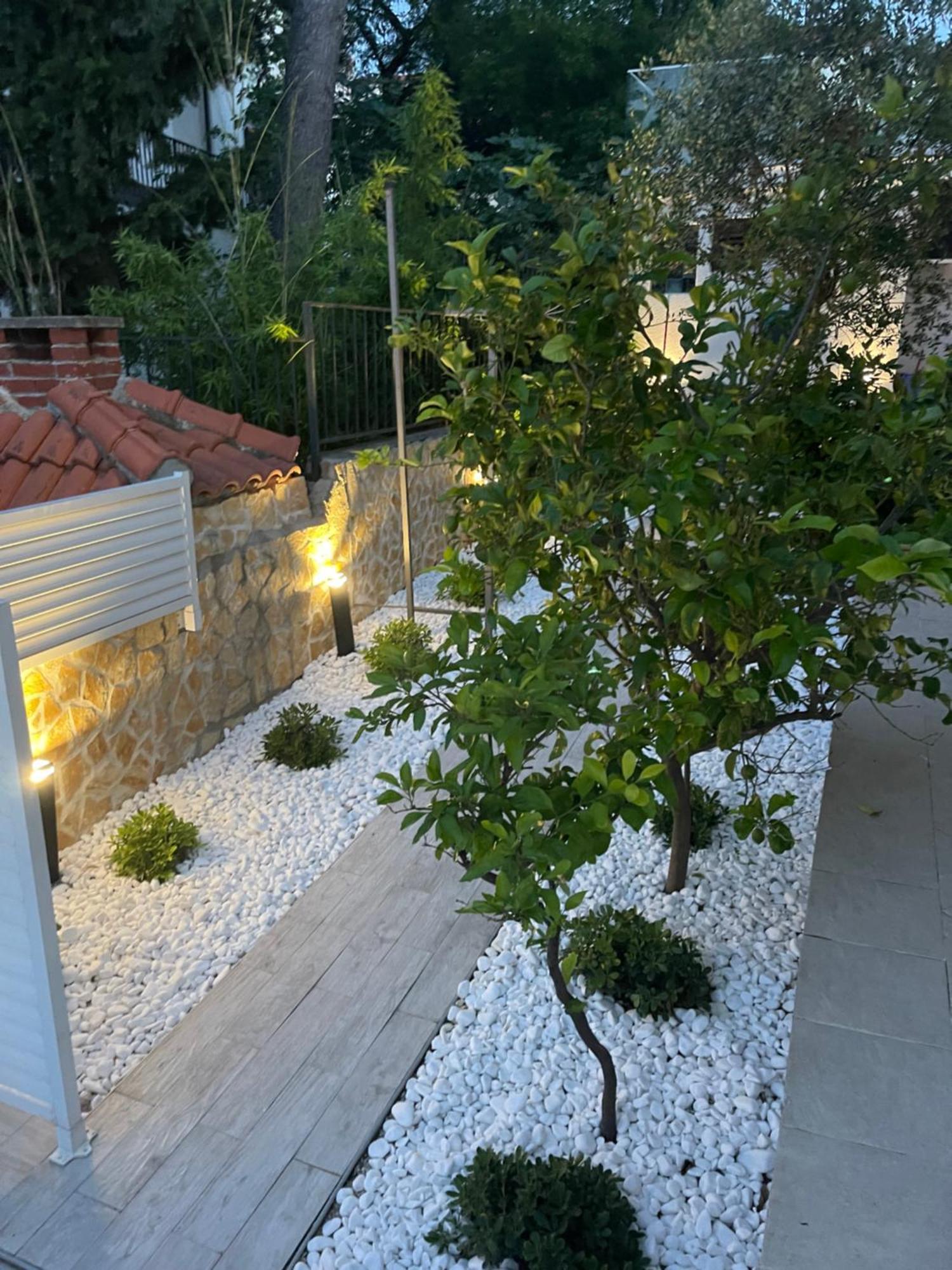 Apartments Marina Трогир Екстериор снимка